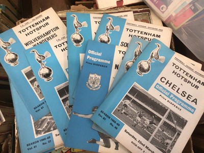 Lot 1422 - Football programmes, 400 plus, 1950s/1970s Internationals, Cup Finals, League Matches etc, including England World Cup Final 1966 x 2
