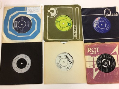 Lot 2256 - Box of approx. 140 single records ( some EP,s). Including McCoys, Gene McDaniels, Bob Dylan, Move, McCartney, Jackie Lyndon, Morgan James, Keith Moon, Mink Deville and Frankie Miller, Small selecti...