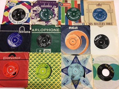 Lot 2285 - Box of single records Robert Parker, Dave Berry, Beatles (EP's), The Berries, Bill Black's Combo, Canned Heat, William Bell, Fontana Singles Box Set-Volume 1, "Hits and Rarities", 22 Top, Young Ras...