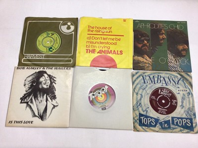Lot 2294 - Box of single records (250 plus) including Chris Barber (EP's too)