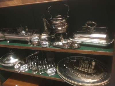 Lot 281 - Collection of silver plate