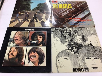 Lot 2301 - Box of LP's (approx 70) including Love (EKS 74001), Beatles, Elton John, Gary Wright, Francis Hardy and th Hollies.