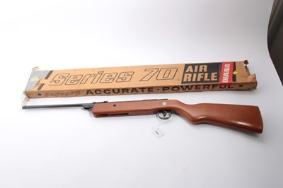 Lot 1097 - Air Rifle- Diana Series 70, Model 75 break action air rifle in original box