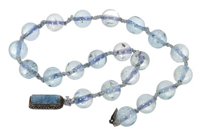 Lot 591 - Antique Chinese aquamarine bead necklace