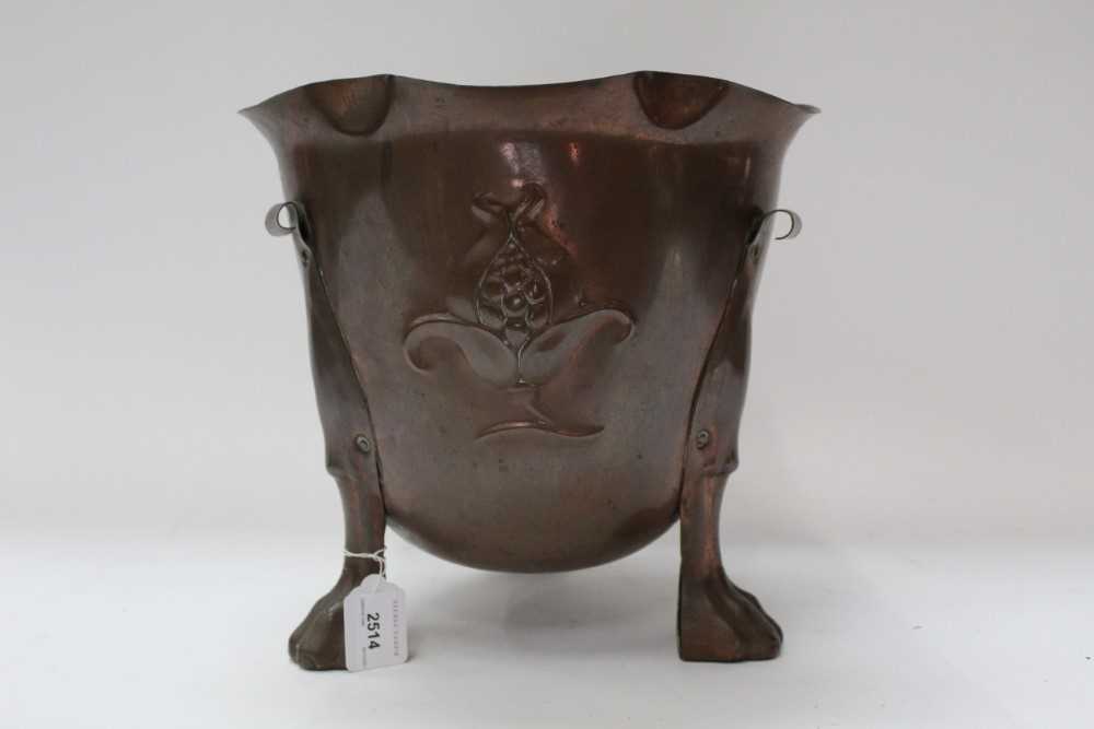 Lot 2514 - Art nouveau copper jardiniere and a Continental ceramic tray (2)