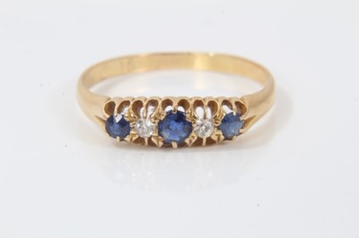 Lot 237 - 18ct gold sapphire and diamond five stone ring