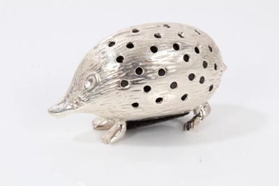 Lot 273 - Silver hedgehog pin cushion