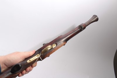 Lot 1089 - Indian percussion blunderbuss with 32cm flared barrel, walnut stock with steel and brass mounts 65 cm overall