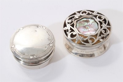 Lot 452 - Two George V silver pill boxes