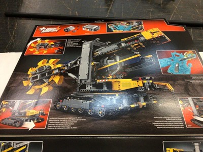 Lot 1761 - Lego Technic 42055 Bucket Wheel Excavator, with mine truck and instructions, boxed