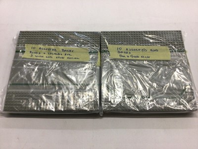 Lot 1767 - Lego 6092 pd 03 32 x32 raised grey pool, 3947 bp x1 raised crater, assorted road bases (10), assorted road and island bases three with Center studs missing (10), 32 x 32 assorted colour bases (16)...