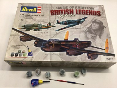 Lot 1769 - Airfix 09252 special edition HMS Victory series 9 1:180 scale and Revell 05729 icons of Aviation British Legends Gift Set including 04300 Avro Lancaster MK.I/III, 04164 Spitfire MK V B and 04138 Ha...