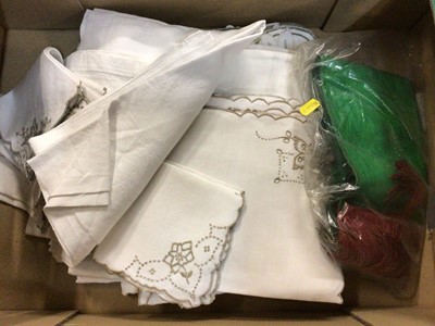 Lot 574 - Group of antique linen to include table cloths and napkins