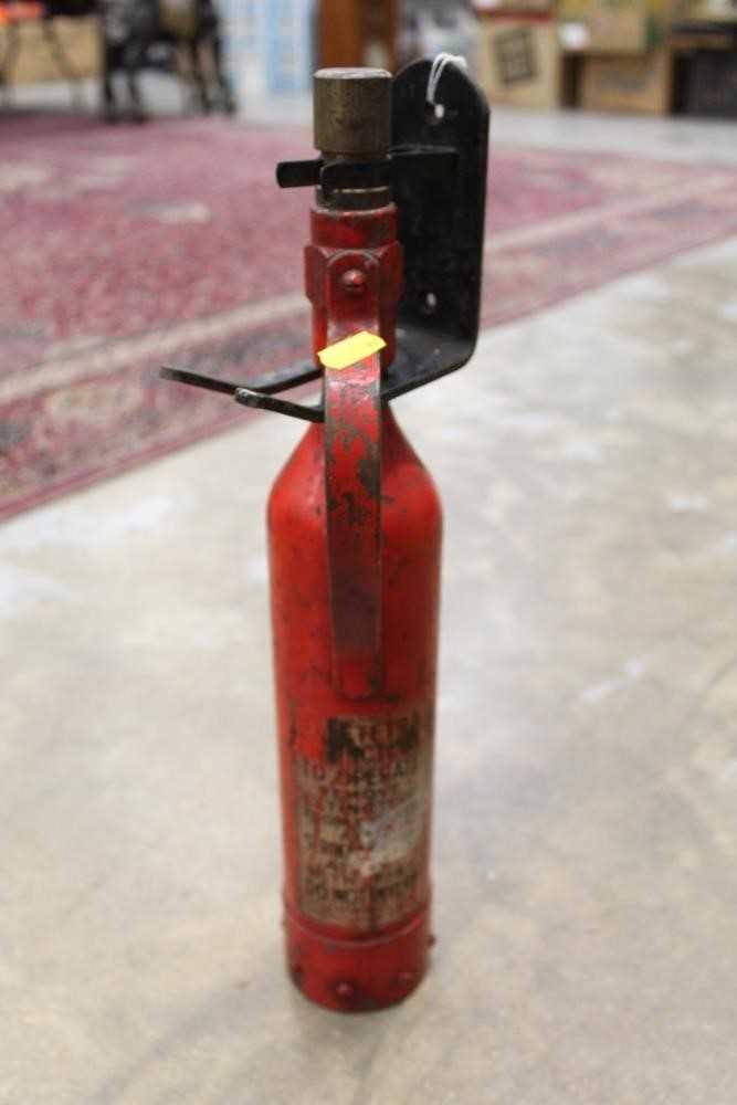 Lot 2632 - George VI fire extinguisher