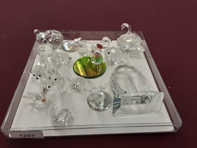 Lot 1257 - Collection of Swarovski crystal models including fox, bear, rabbit, fish, dog etc (16)