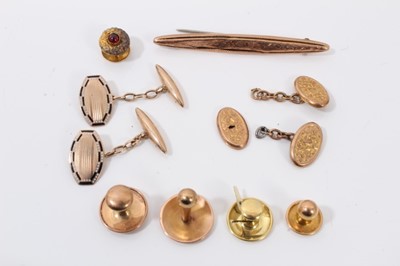 Lot 311 - Group Victorian and later 9ct gold cufflinks, studs and bar brooch