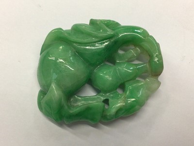 Lot 350 - Group jade/ green hard stone jewellery
