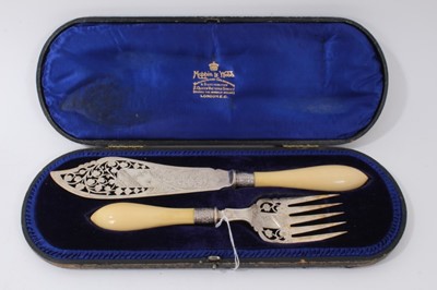 Lot 386 - Late Victorian Mappin & Webb cased set of silver fish servers with ivory handles, Sheffield 1900