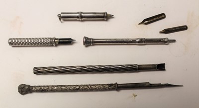 Lot 2600 - Combination pen/pencil, silver dip pen, silver telescopic pencil etc (5)