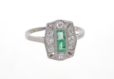 Lot 579 - Art Deco emerald and diamond cocktail ring