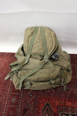 Lot 683 - Parachute Regiment canvas backpack