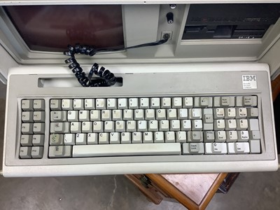 Lot 2702 - Vintage IBM Portable Personal Computer