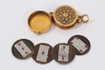 Lot 717 - Georgian gilt metal novelty fob containing four playing card discs