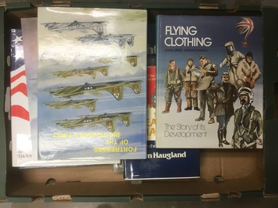 Lot 1746 - Large collection of books relating to aviation