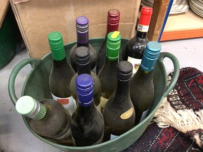 Lot 519 - Large quantity of wine