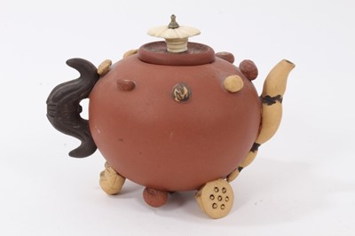 Lot 78 - Chinese Yixing teapot