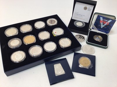 Lot 452 - World - Mixed coinage to include Royal Mint 50p silver proof 'Girlguiding' 2010, £2 silver proof 'World War II 60th Anniversary