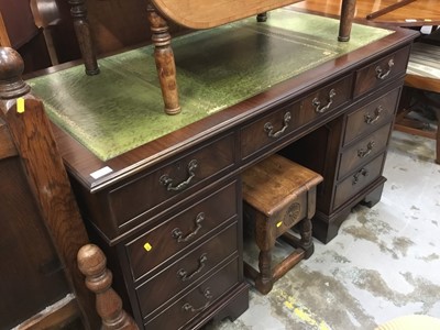 Lot 914 - Reproduction Georgian-style mahogany twin pedestal desk with nine drawers