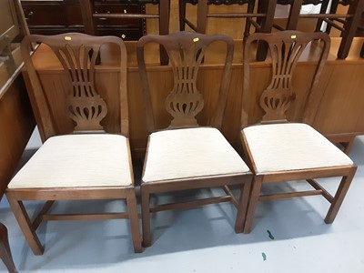 Lot 884 - Set of six antique dining chairs with pierced vase shape splat backs and drop in seats