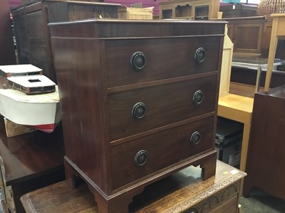 Lot 922 - Georgian-style mahogany dwarf chest of three drawers on bracket feet 59cm wide, 70cm high, 40 cm deep