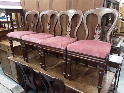 Lot 976 - Set of six Victorian mahogany dining chairs with pierced splat backs and padded seats on turned front legs