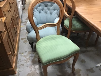 Lot 928 - Contemporary pine extending kitchen table with extra leaf and four pine dining chairs (5)