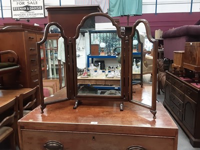 Lot 989 - Queen Anne style mahogany triptych dressing table mirror, 83cm wide, 65.5cm high